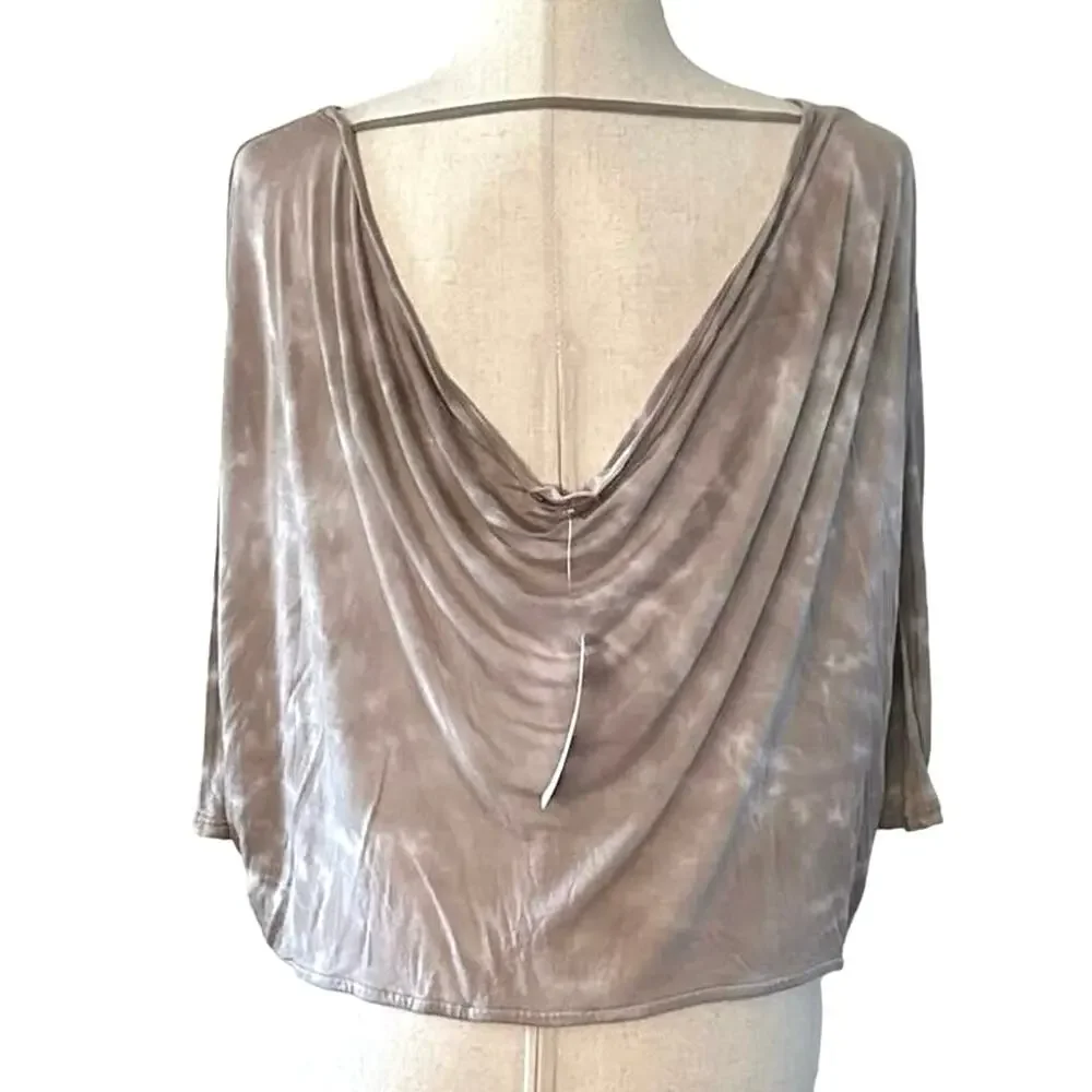 Revolve LA Made Womens XS Tie Dye Top Brown Open Draped Back 3/4 Sleeves NWT - Picture 2 of 10